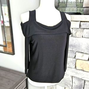 Gorgeous Clara Sun Woo Black Cold Shoulder Top